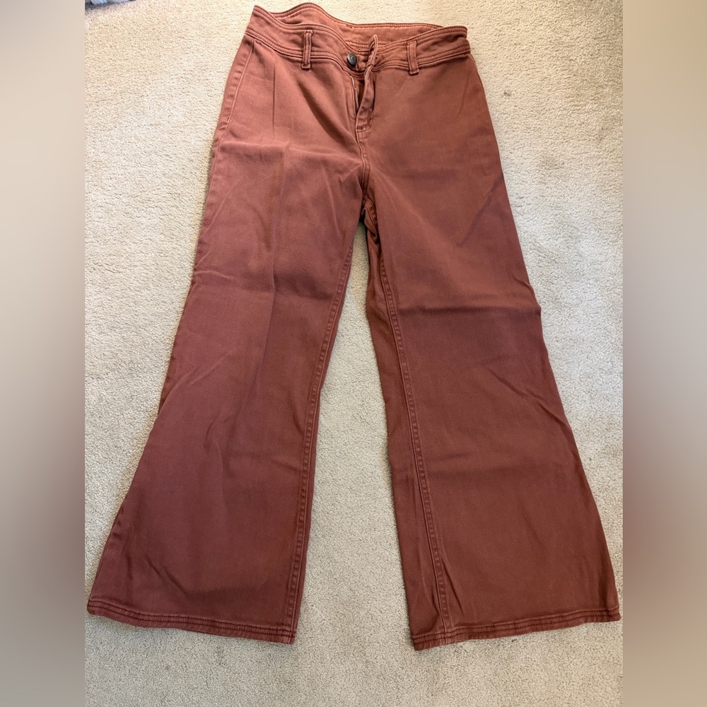 Ophelia Roe crop wide leg pants. Rust color. Size 6.